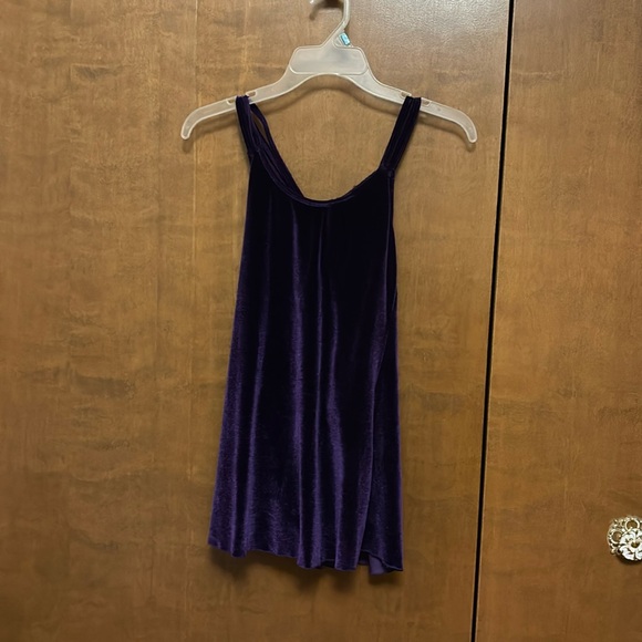 CAPEZIO SZ SMALL PURPLE VELVET FIGURE SKATING /DANCE DRESS - Picture 1 of 5